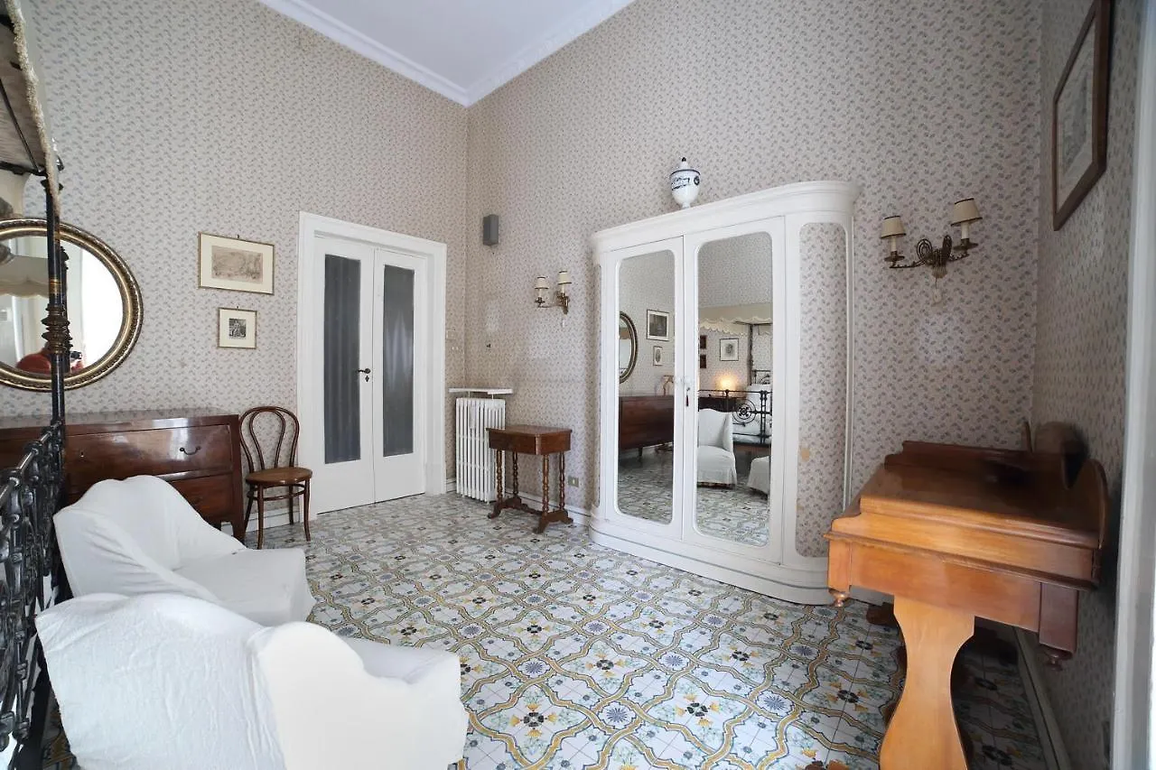 Conservatorio 16 - Bellini Room Naples 0*,