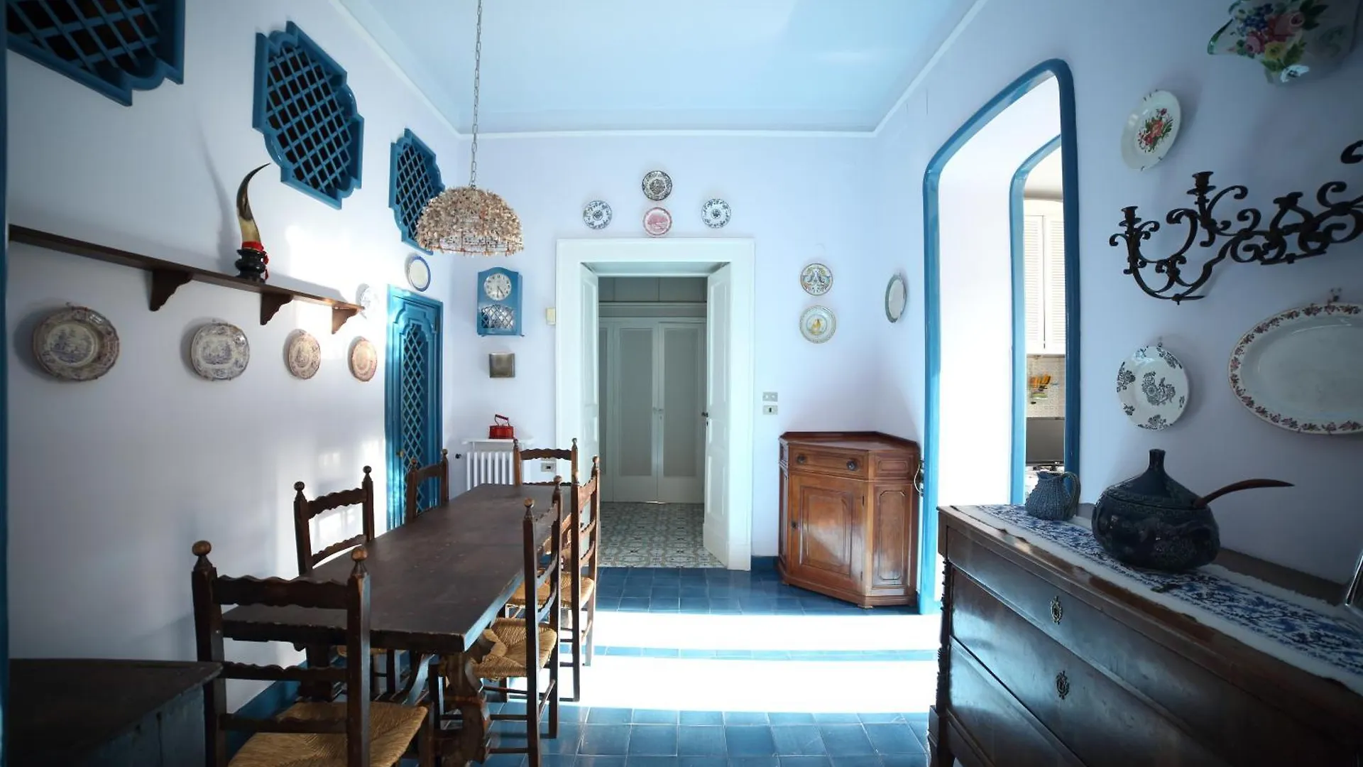 Conservatorio 16 - Bellini Room Naples Homestay